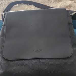 Unisex Coach messenger bag
